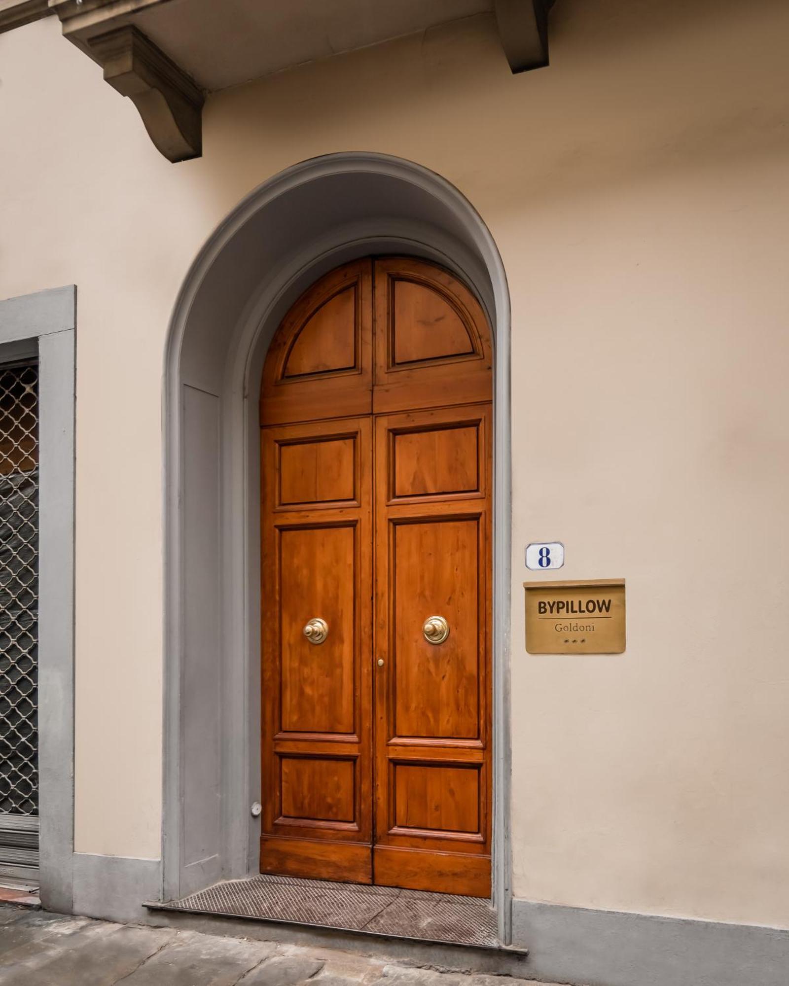 Bypillow Goldoni Florence Exterior photo